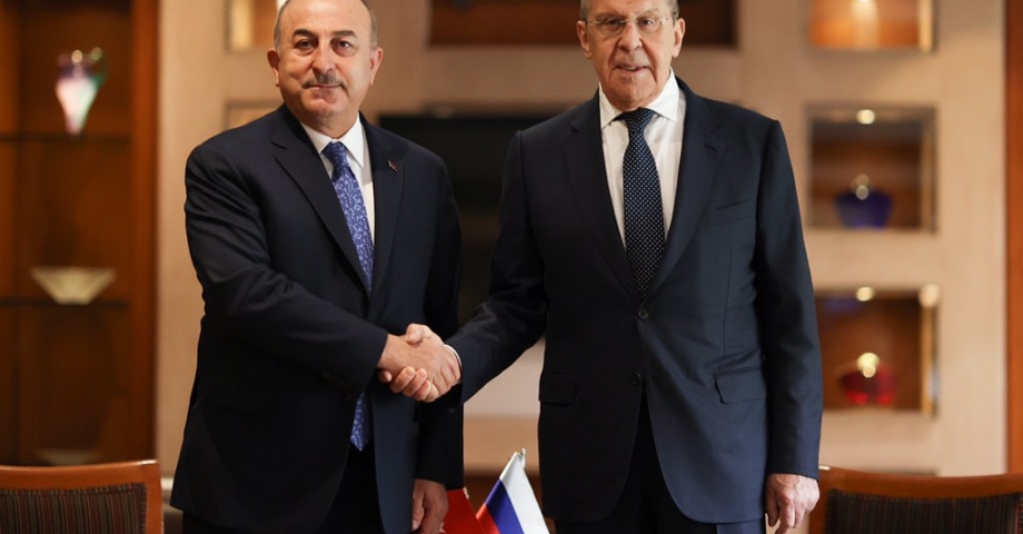 Çavuşoğlu, Rus mevkidaşı Lavrov ile görüştü